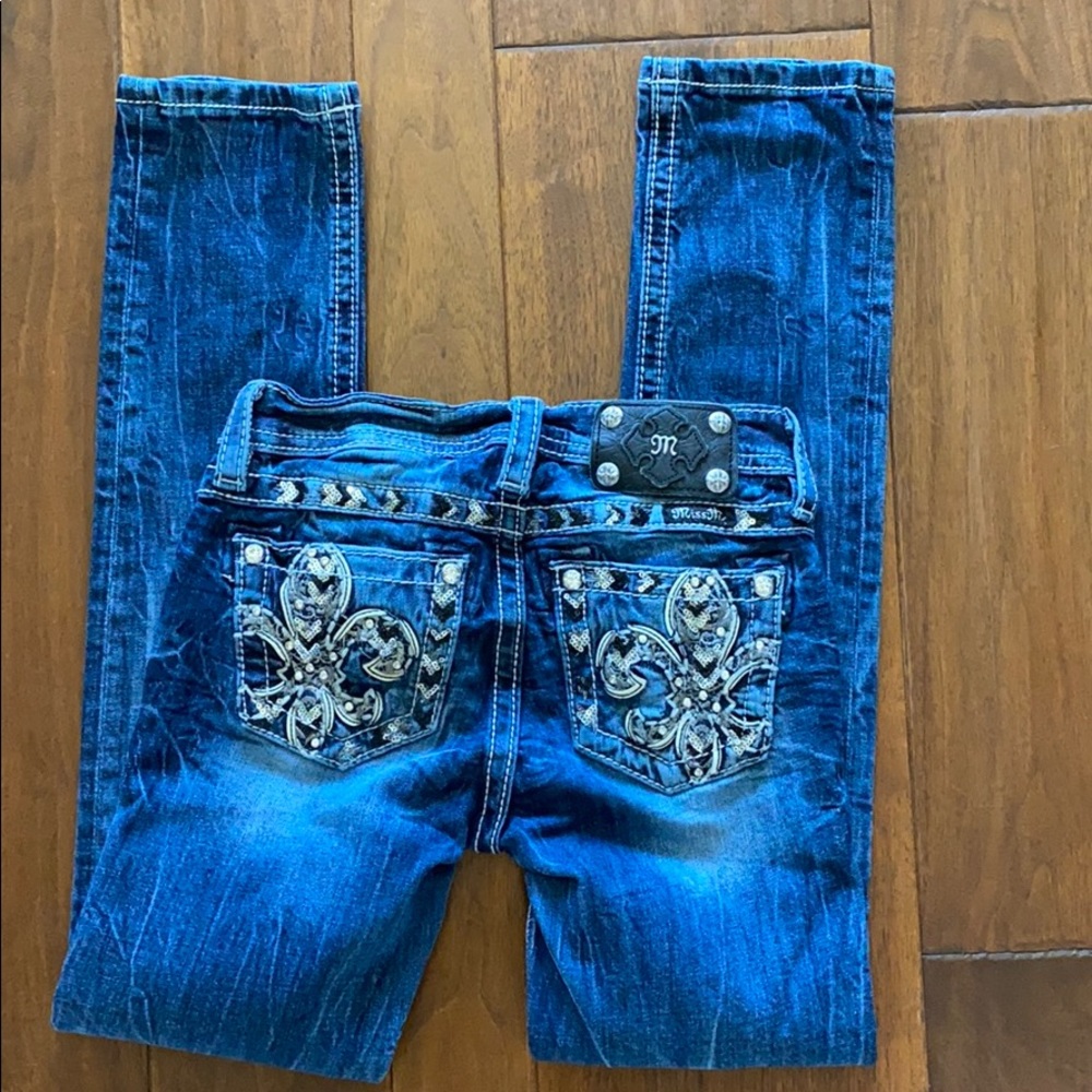 jeans